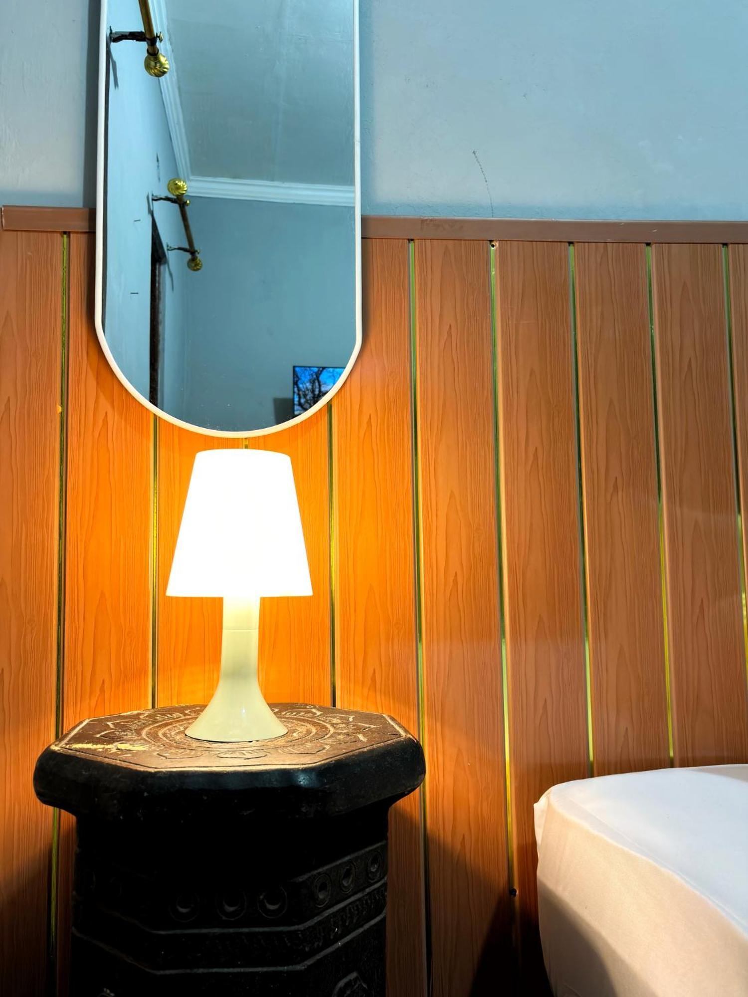 Jogja Day Inn Yogyakarta Kültér fotó