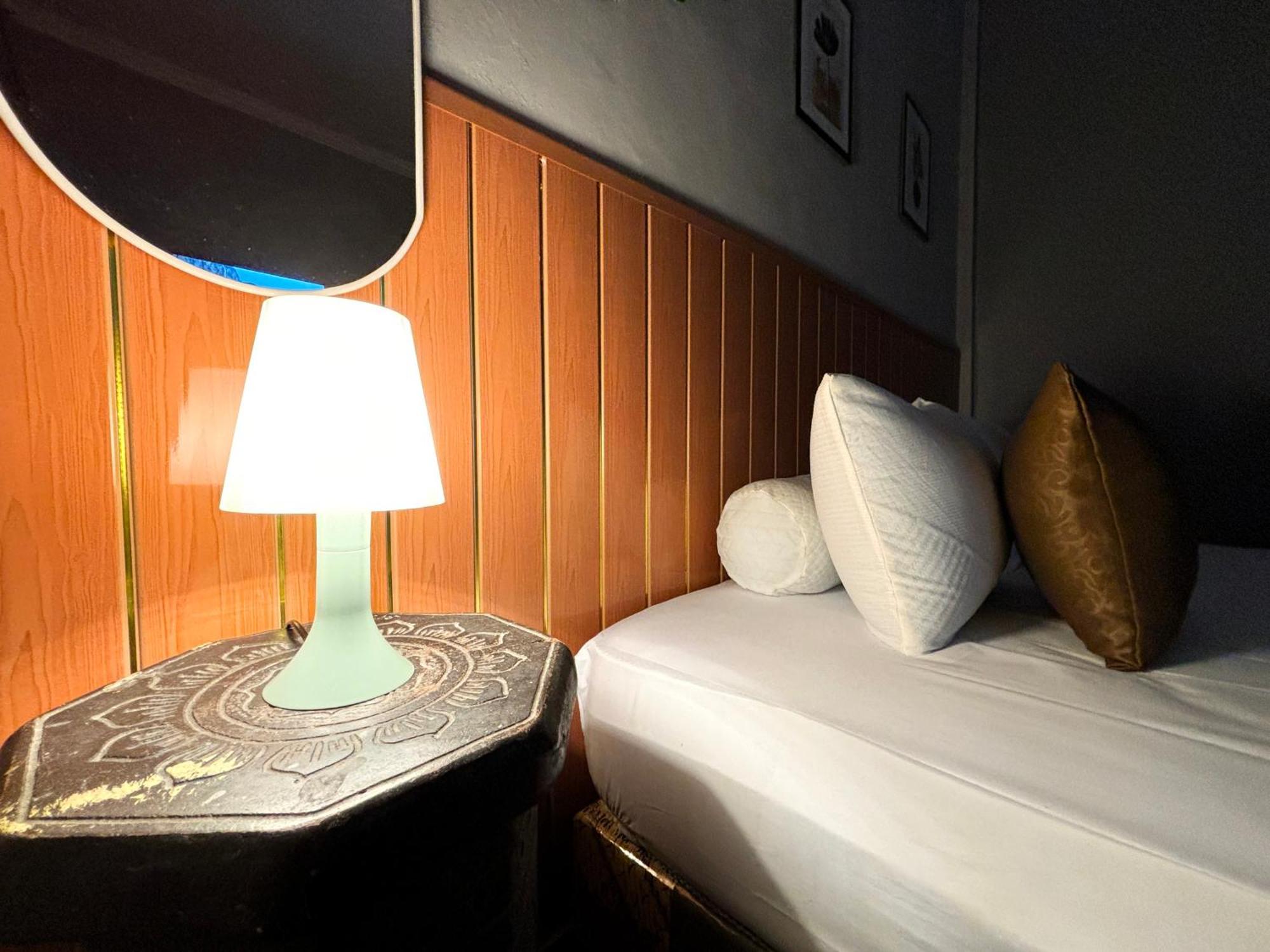 Jogja Day Inn Yogyakarta Kültér fotó