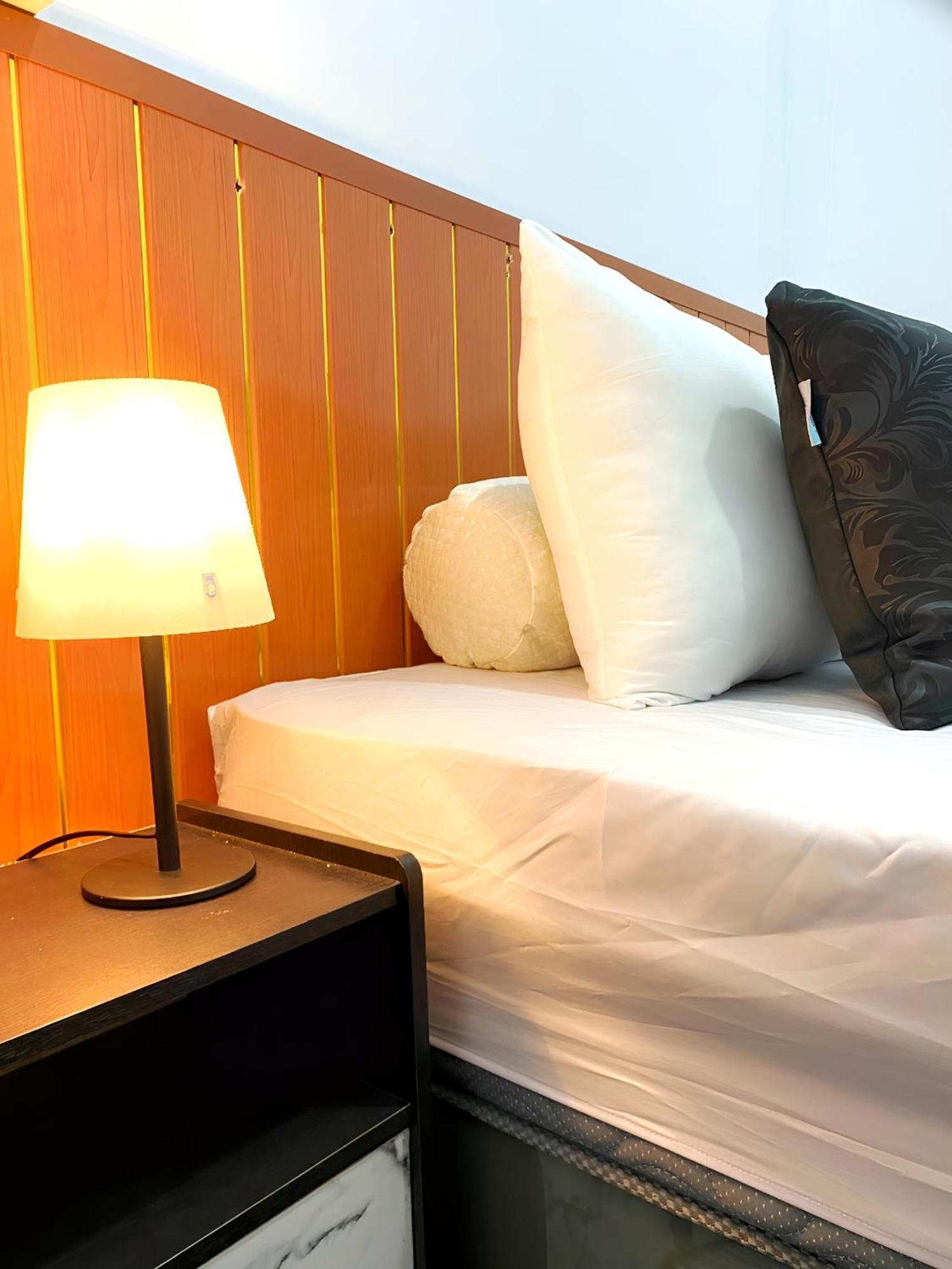 Jogja Day Inn Yogyakarta Kültér fotó